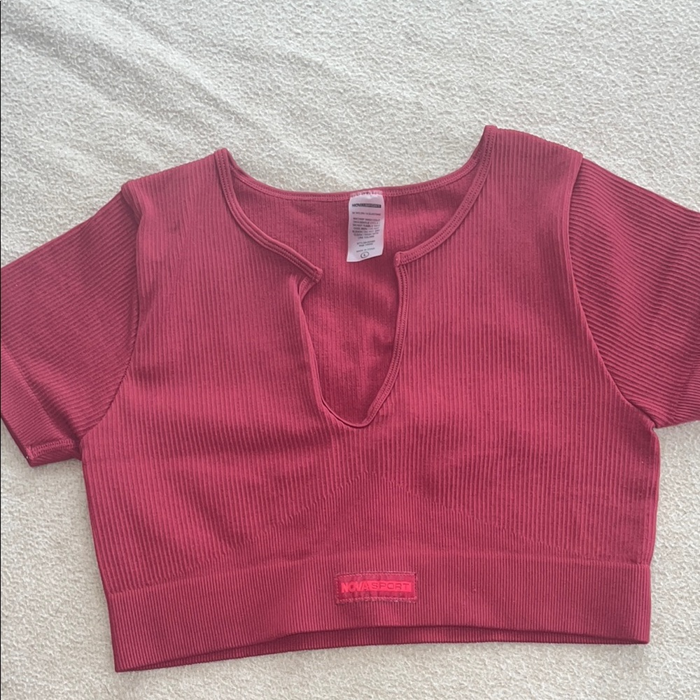 Fashion nova Red Ribbed Crop Top